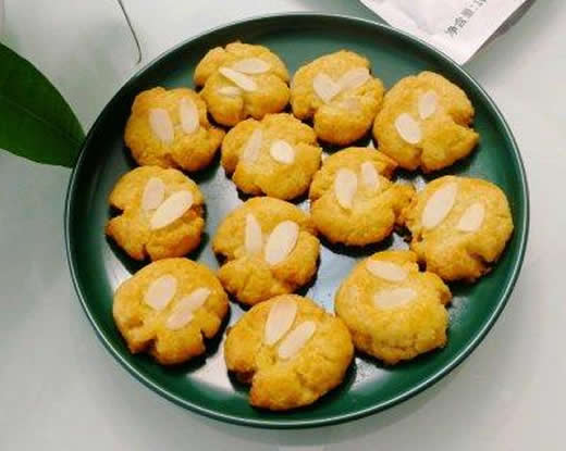 扁桃仁片小小酥，好吃到停不下來(lái)